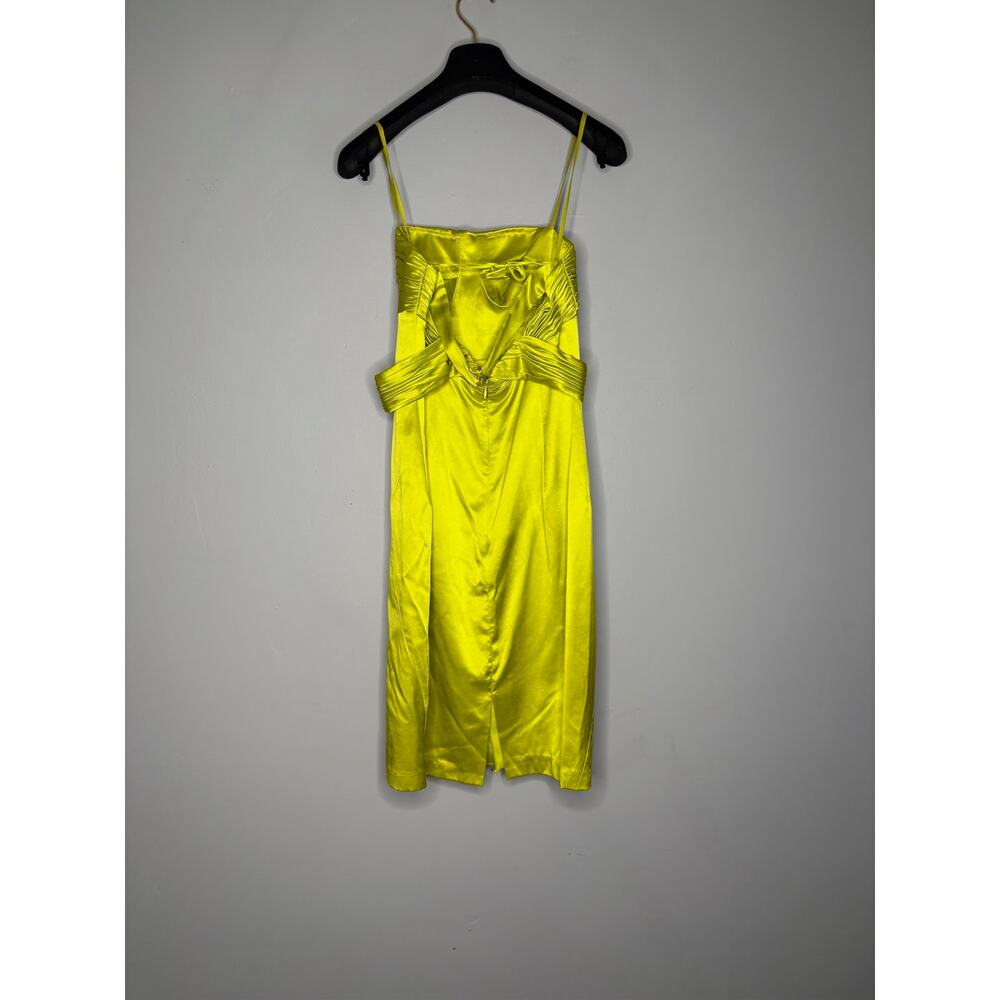 Marc Bouwer Glamit Women's Size 0 100% Silk Yellow Sleeveless Mini Dress